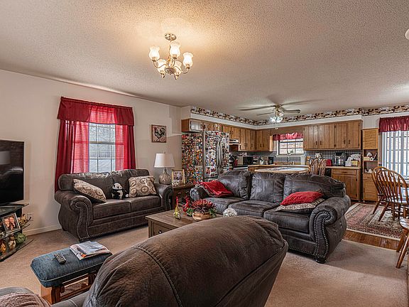 4th image of 428 Dodd Rd