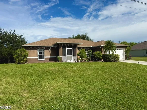 3009 NE 7th Pl, Cape Coral, FL 33909