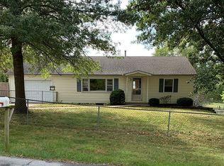 13375 NW Mohawk Rd, Kansas City, MO 64152