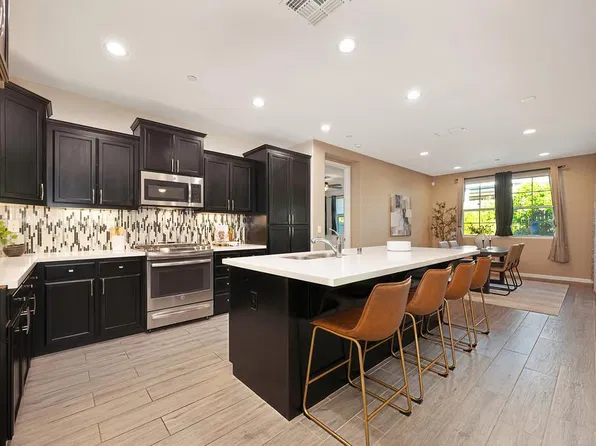 7153 Greenford Way, Roseville, CA 95747
