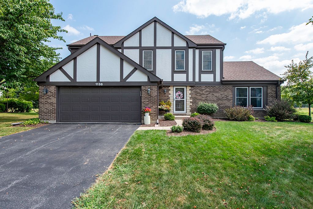 1138 Sussex Ln, Libertyville, IL 60048 | Zillow