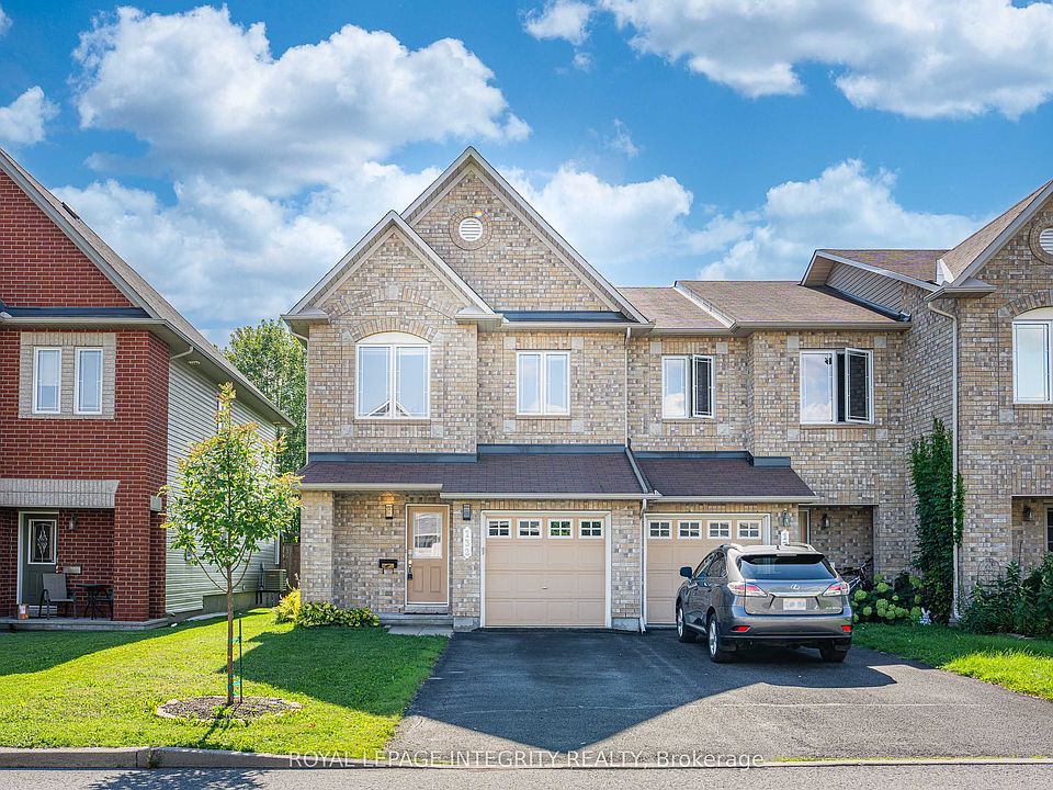 1st image of 132 Silvermoon Cres