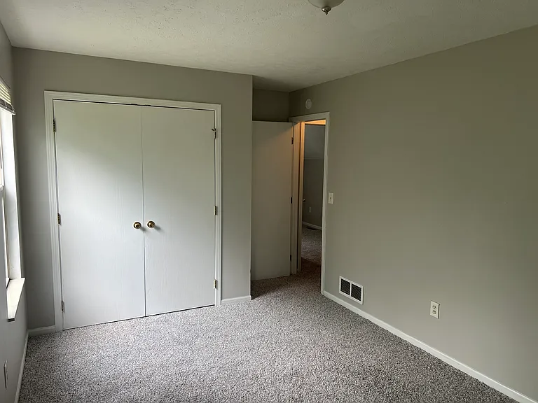 9702 Gaylord Ave — Photo 10