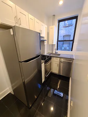 Rented by Corcoran | media 2
