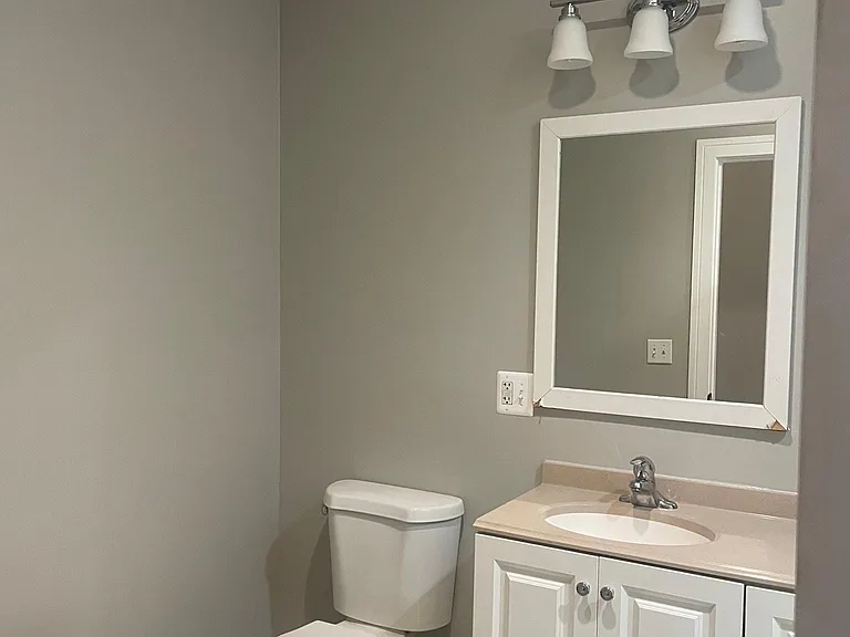 6551 S Ingleside Ave #1N — Photo 10