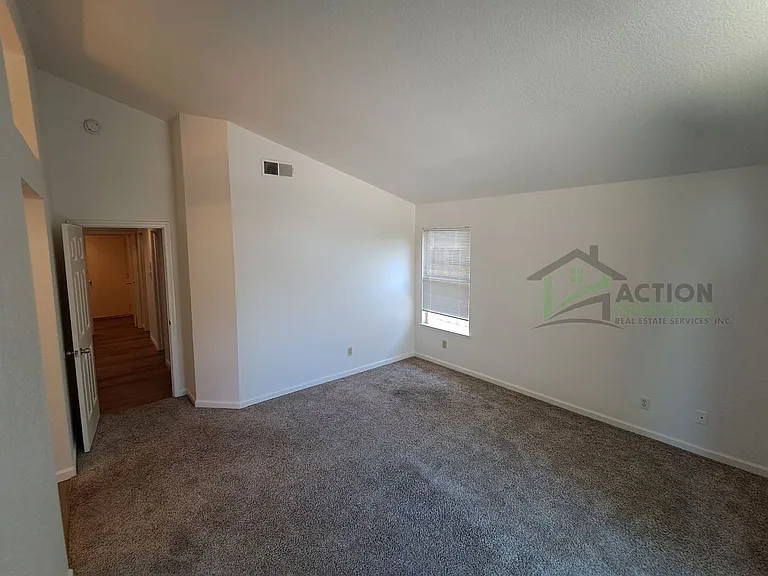 3835 Hunters Glen Pl — Photo 52