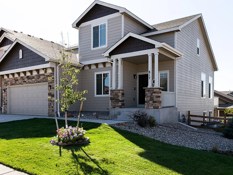 817 Salmon Pond Way — Photo 2