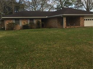 121 Ormond Oaks Dr, Destrehan, LA 70047