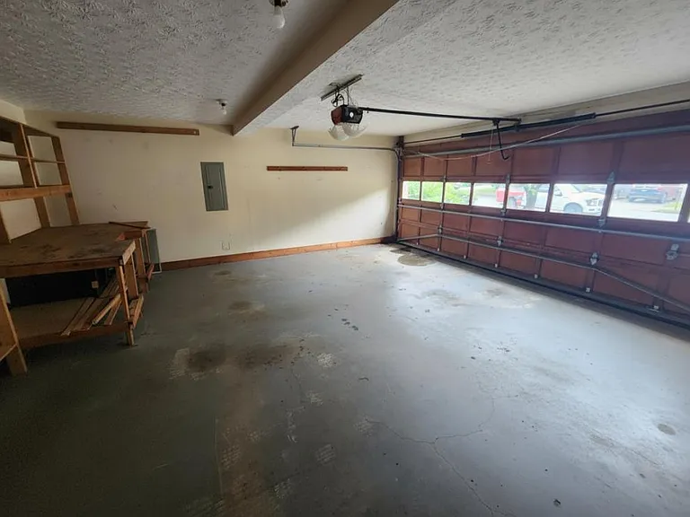 3020 Oak Meadow Dr — Photo 24