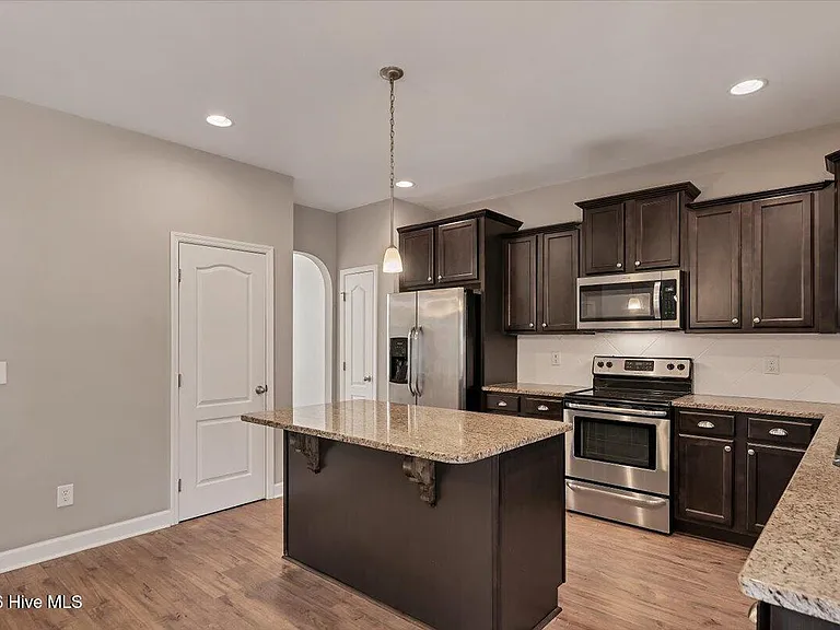 3015 Dana Ln — Photo 35