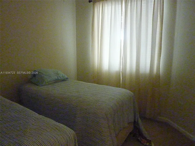 3500 Oaks Clubhouse Dr #308 — Photo 29