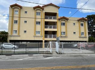 218 SW 8th Ave APT 204, Miami, FL 33130