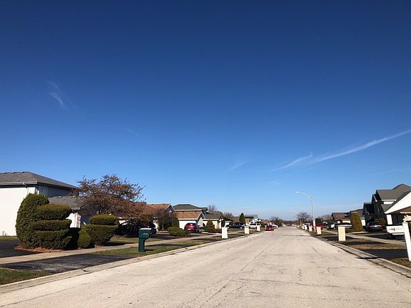5th image of 19610 Sequoia Ave