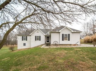 1148 Aberagg Rd, Atwater, OH 44201