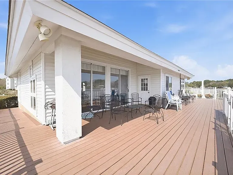 246 Dockside Dr — Photo 6