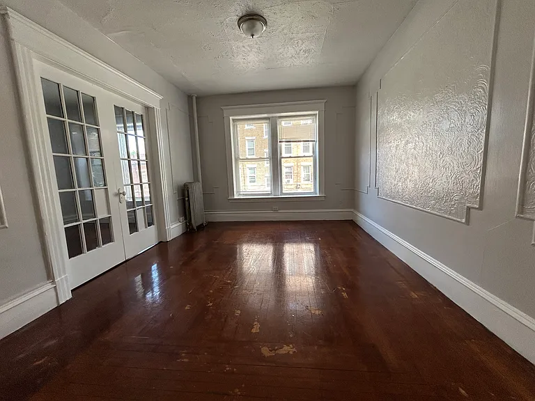 211 Walnut St #2R — Photo 1