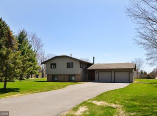 19619 Jackie Ln, Rogers, MN 55374