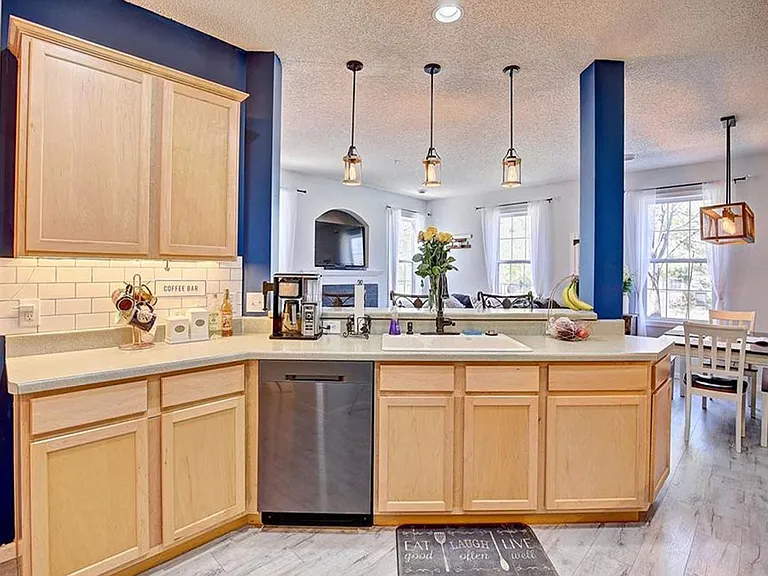 10990 Goodhue St NE #A — Photo 6