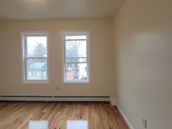 5th image of 626 Garden St #18156963