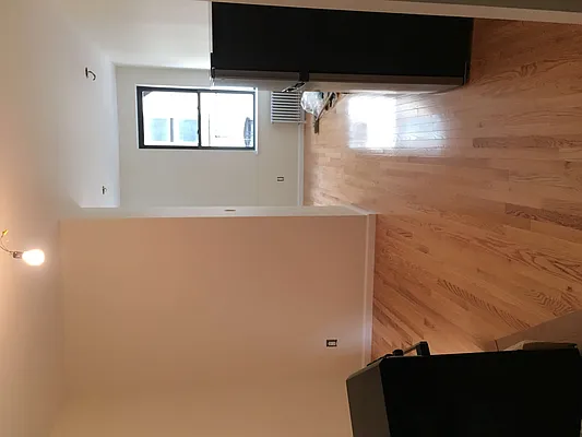 Rented by Warren T Real Estate Corp. | media 26