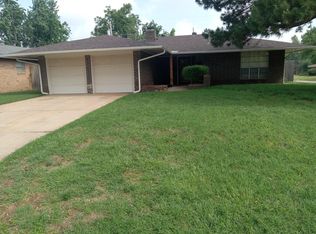 7401 NW 27th St, Bethany, OK 73008