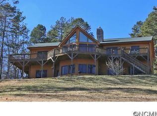 15 Yellowwood Rd, Waynesville, NC 28785