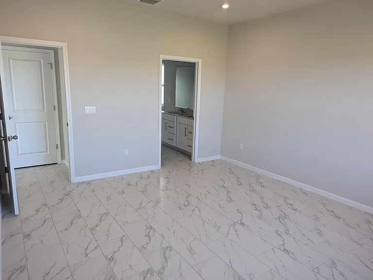 10579 SW Vasari Way — Photo 22