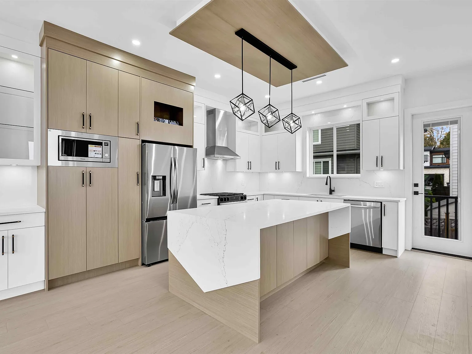 3 bed, 1750 sqft, $3,650 — Photo 4