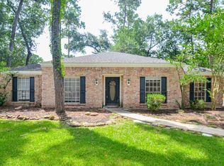 6611 Cypress Point Dr, Houston, TX 77069