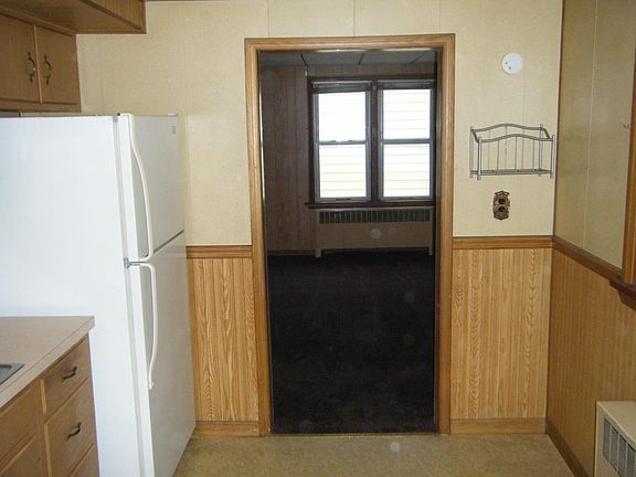 Kitchen to Living Room