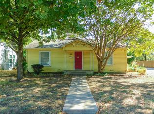 2216 Palmer Dr, Denton, TX 76209
