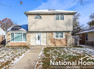2148 Spruce Rd, Homewood, IL 60430