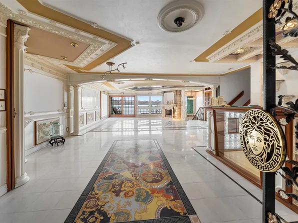 1225 River Road image 19 of 41