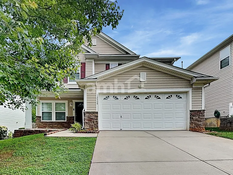 12408 Lanier Islands Cir — Photo 1