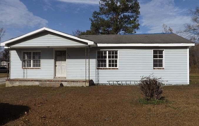 2nd image of 668 Dennis Ridge Rd