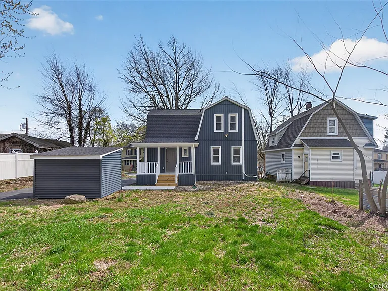 62 Poplar St — Photo 5
