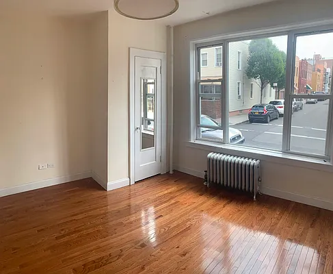 Rented by Voro New York | media 5