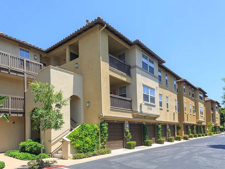 Solana Apartment Homes — Photo 21