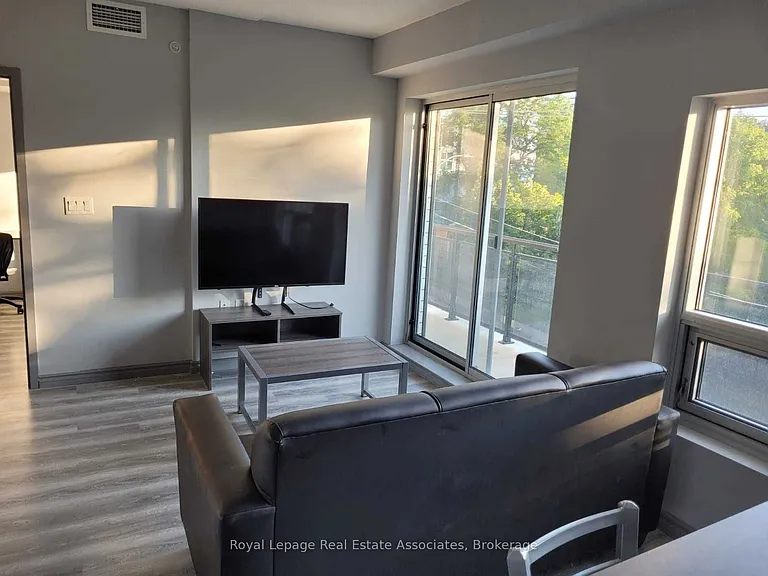 275 Larch St #F-306 — Photo 7