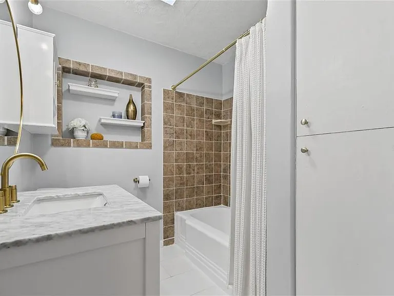 1627 Orange Ave — Photo 16