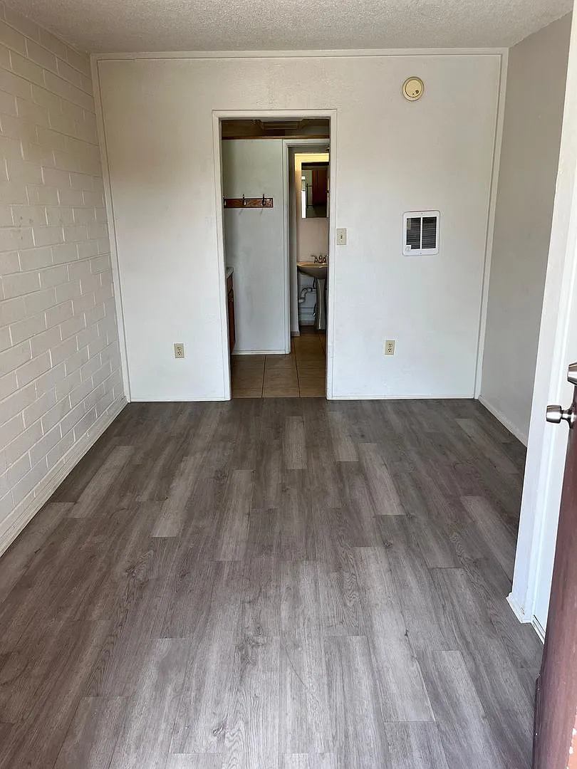 730 E. Limberlost Drive — Photo 3
