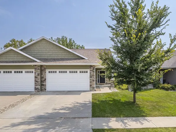 1862 Carroll Ct, North Liberty, IA 52317