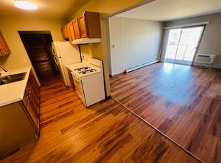 2010 Wisconsin St, Oshkosh, WI 54901