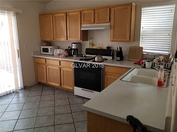 3rd image of 8412 Legacy Valley Ave