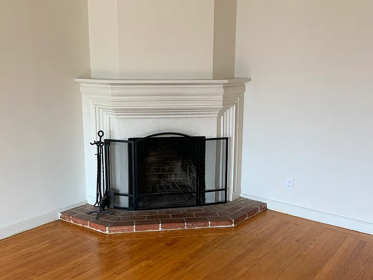 3623-3625 Vicente St #3623 VICENTE ST — Photo 8