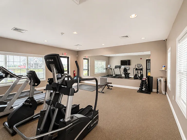 721 Farmwood Ln — Photo 28