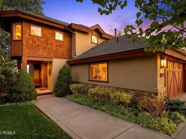 1072 N Turnberry Ct, Midway, UT 84049