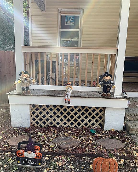 2nd image of 925 S 1st St