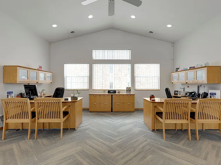 View Pointe Apartments — Photo 7