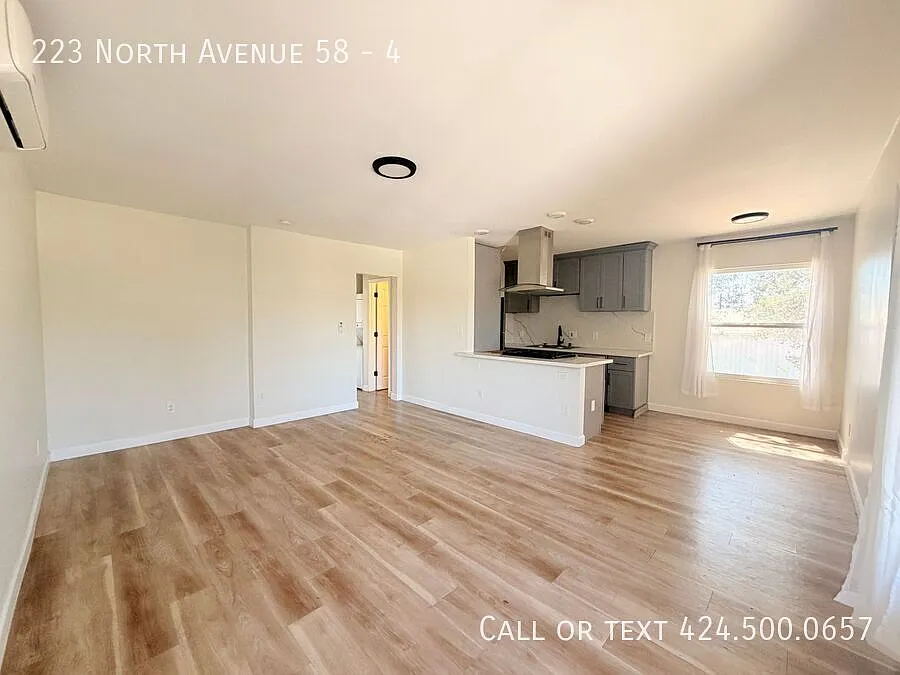 Modern 2BR/1BA in Highland Park Metro Across the Street — Photo 3